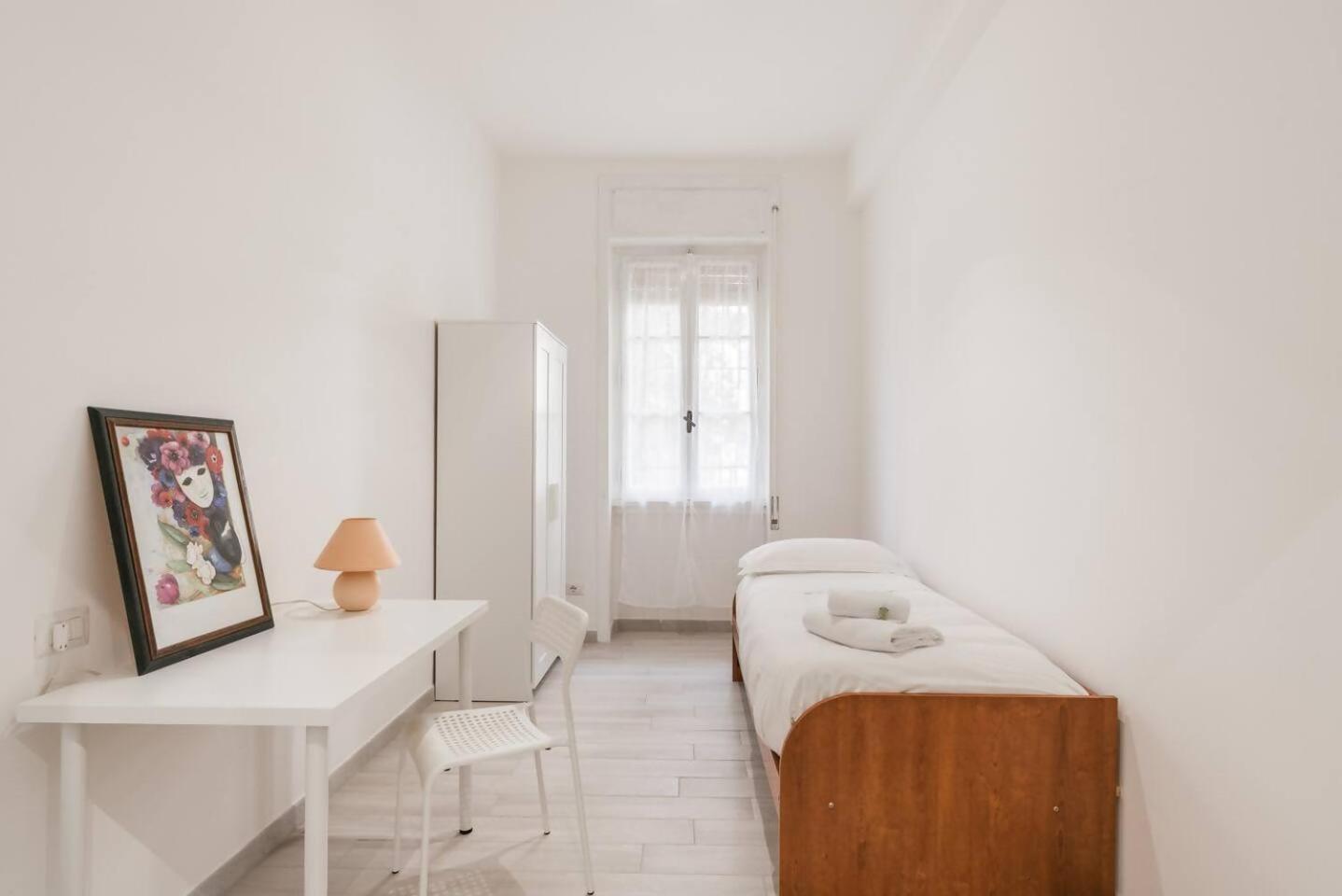 Apartment La Finestra Sul Giardino 348 Rom